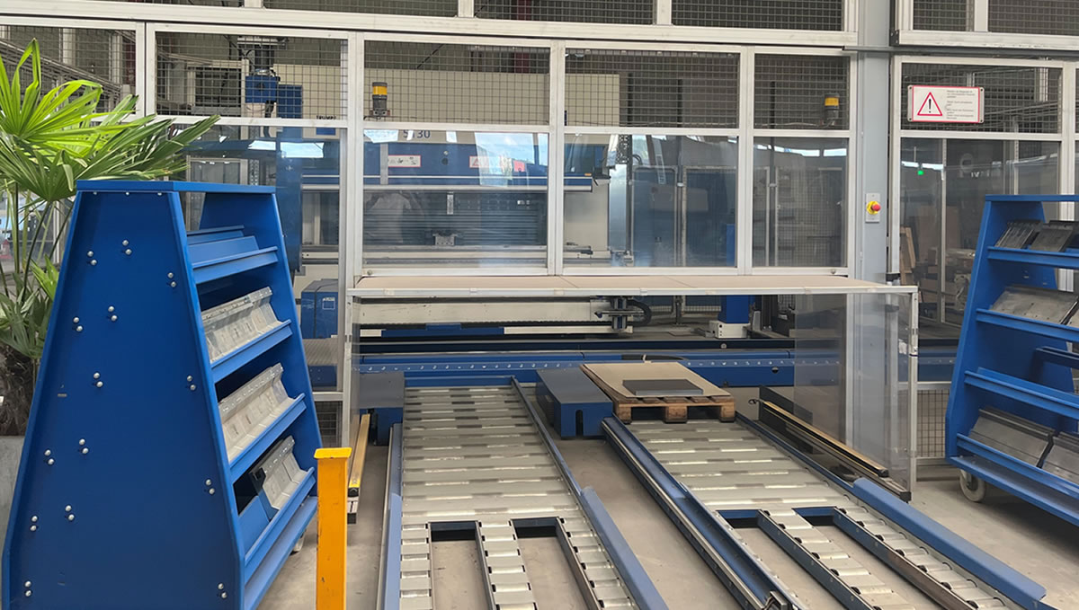 CNC Blechbearbeitung für Hannover - R+G Metallbau GmbH, Wietze - Präzision in Stahl, Edelstahl und Alu. Ihr Partner für CNC Blechbearbeitung und Wasserstrahlschneiden in Hannover und Blechverarbeitung in Celle mit CNC Laserschneiden in Braunschweig. CNC Blechbearbeitung Hannover und Wasserstrahlschneiden mit CNC Blechverarbeitung Celle sowie Laserschneiden Braunschweig - Alles von R+G Metallbau GmbH, Wietze.