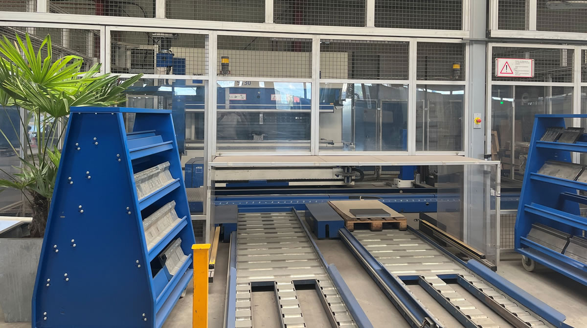 CNC Blechbearbeitung Hannover und Wasserstrahlschneiden mit CNC Blechverarbeitung Celle sowie Laserschneiden Braunschweig - Alles von R+G Metallbau GmbH, Wietze.